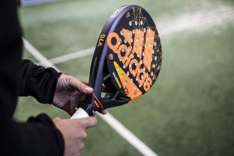 Grille de niveau padel 2025 : les nouveaux critères à connaître